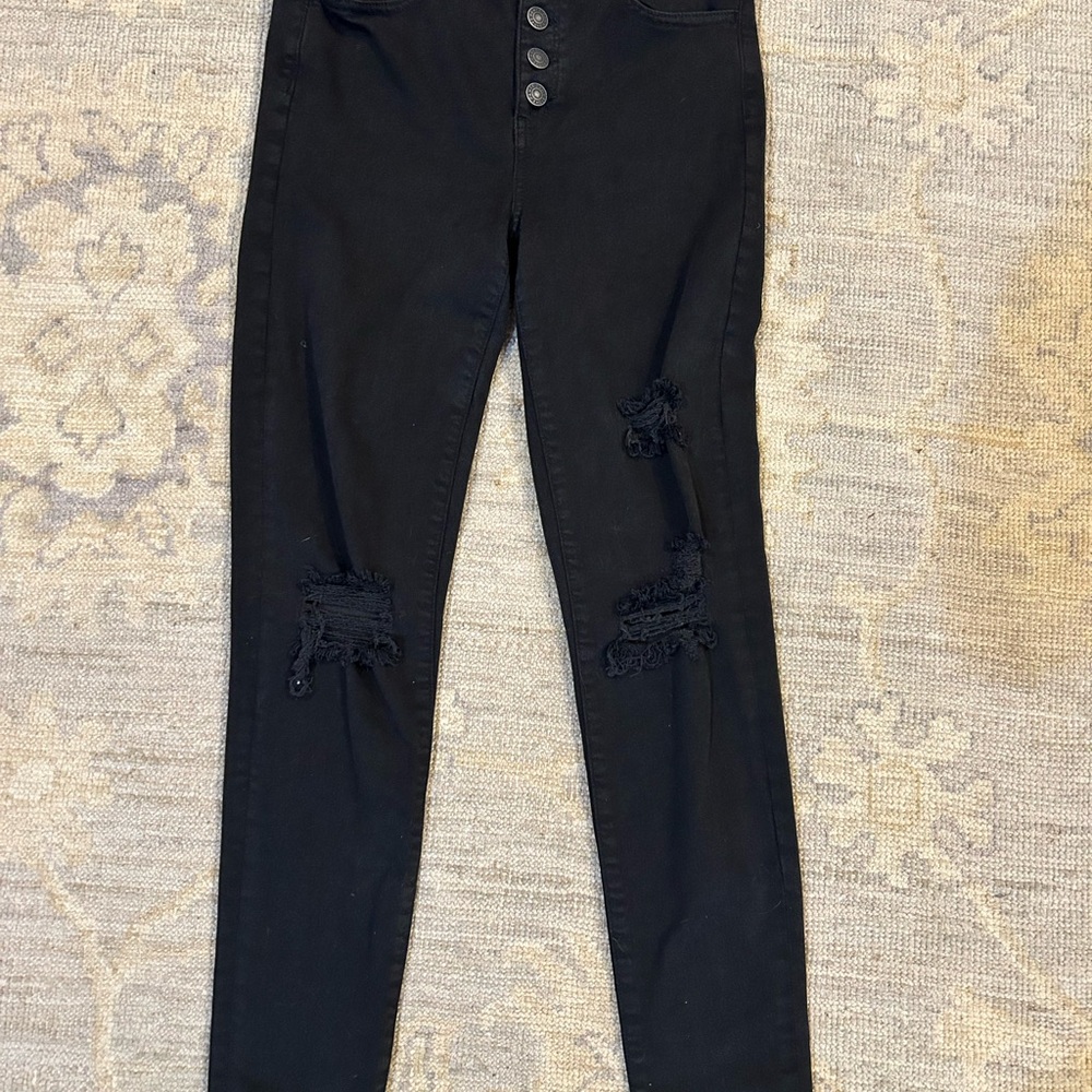 Women's Black Distressed Jeans